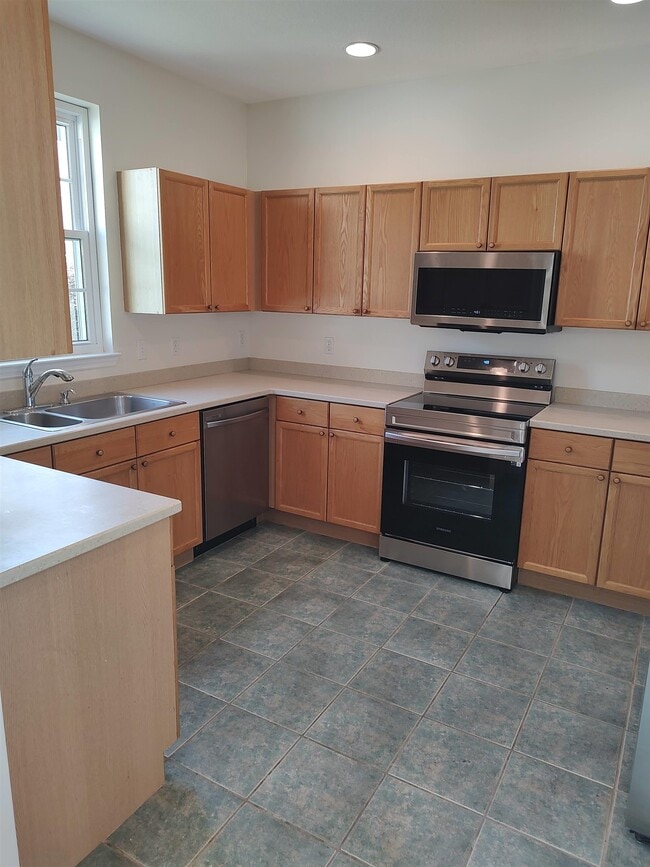 Building Photo - 3155 Mulberry Park Blvd