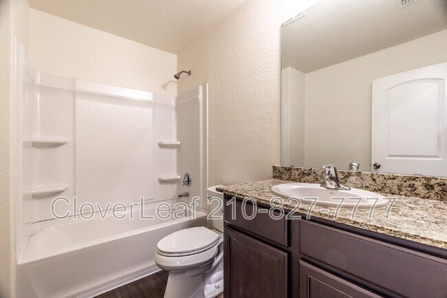Building Photo - 15266 Snug Harbor Way