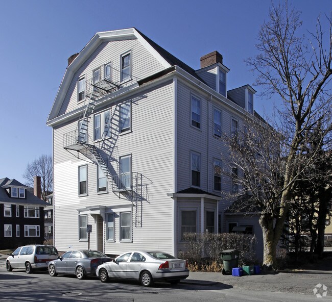 Building Photo - 63-65 Charlesfield St
