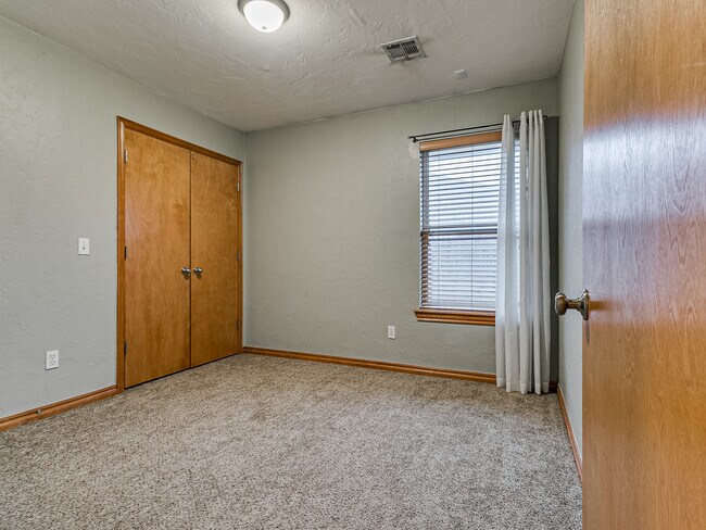 Building Photo - 4117 Green Apple Dr