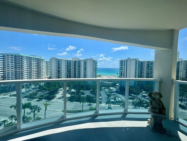 Building Photo - 3800 S Ocean Dr