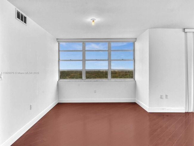 Building Photo - 2750 NE 183rd St