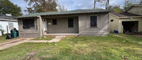 Building Photo - 4740 Abilene St