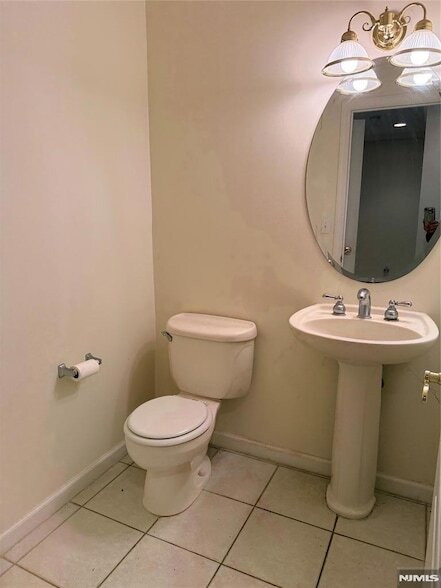 Building Photo - 63 Trotters Ln