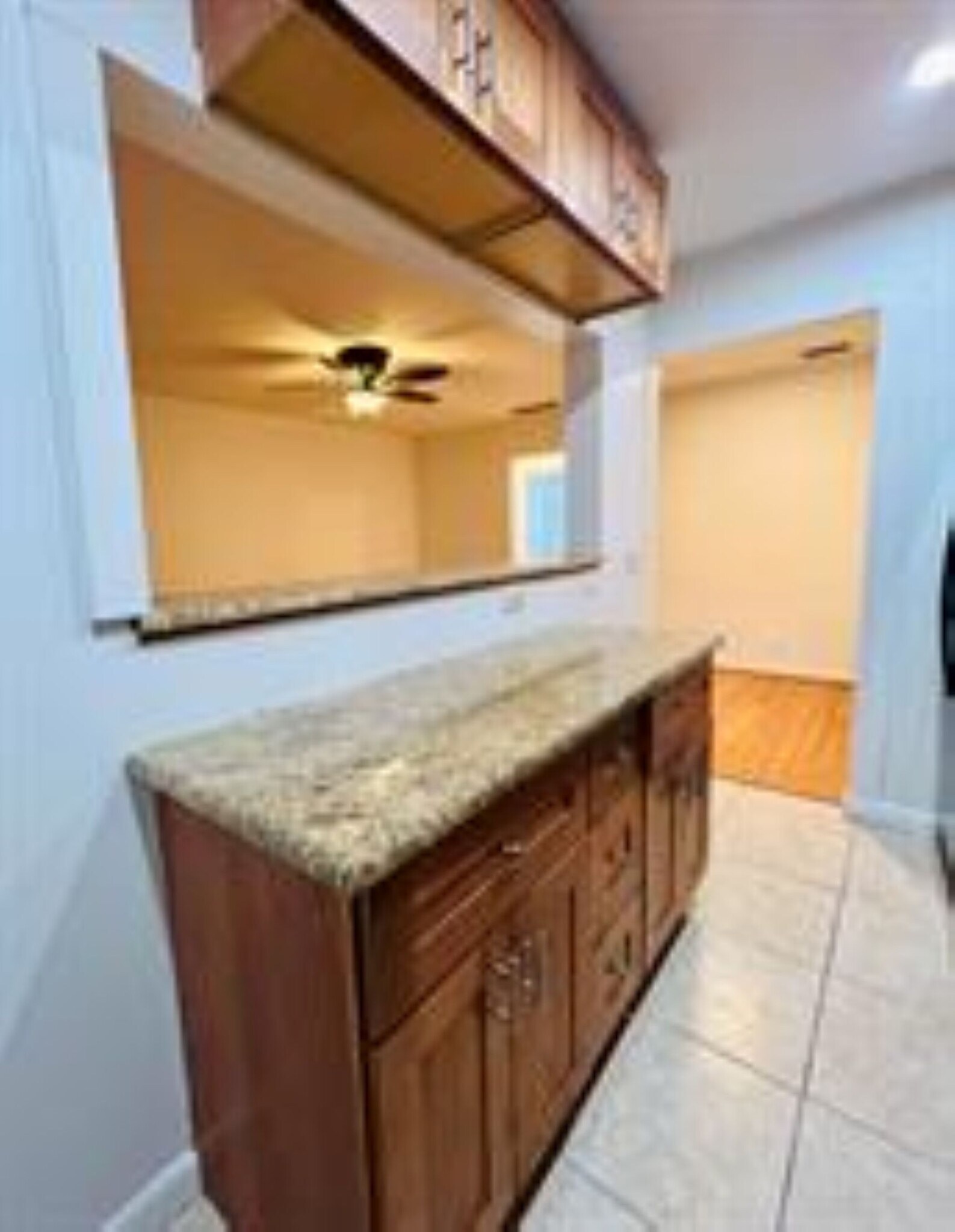 Building Photo - 2404 NE 33rd Ave