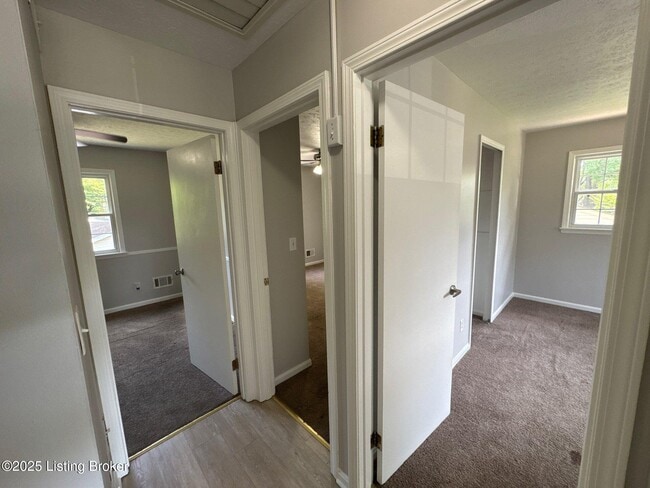 Building Photo - 2907 Melrose Dr