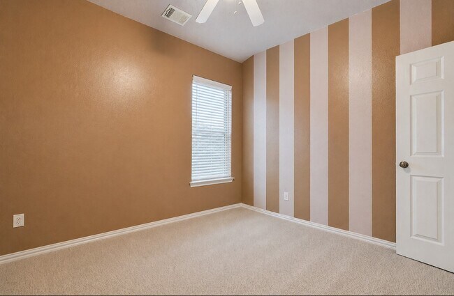 Building Photo - 14215 Jaubert Ct