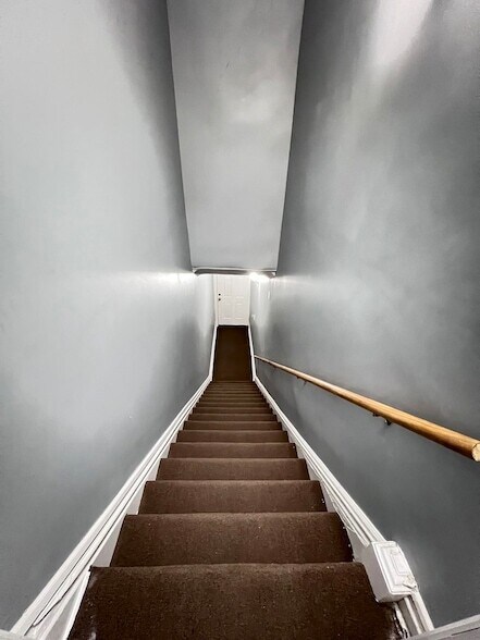 Building Photo - 7057 S Normal Blvd