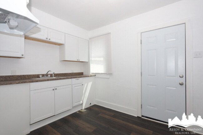 Building Photo - 1082 Palmetto Ave