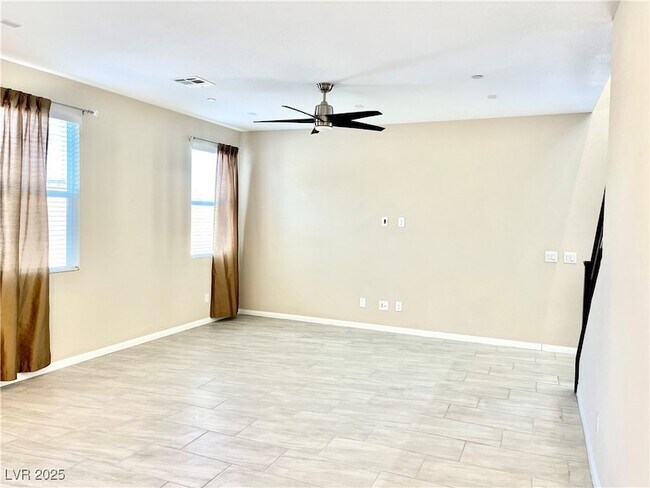 Building Photo - 8819 Burray St