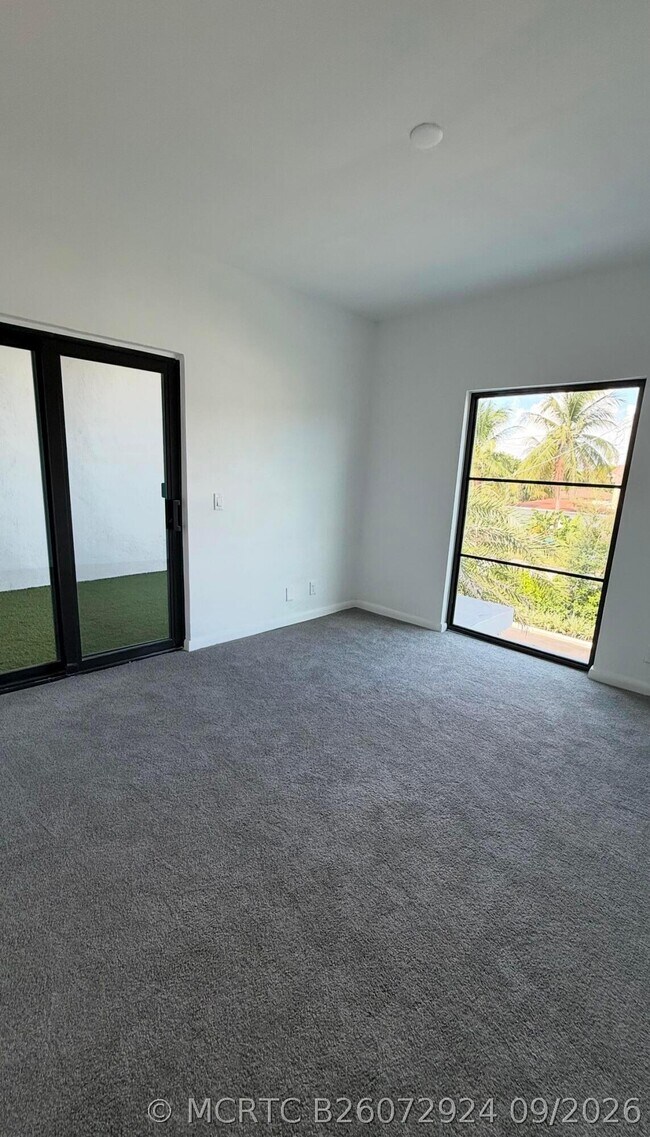Building Photo - 2511 Pierce St