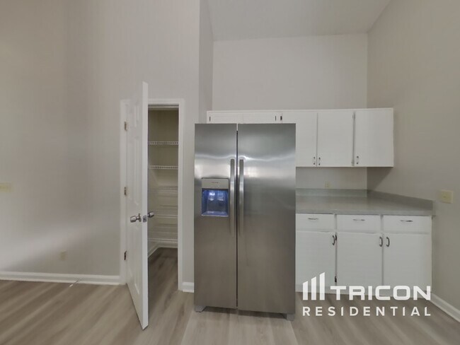 Building Photo - 8826 Nature View Ln W