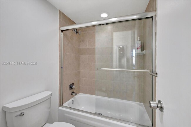 Building Photo - 3015 N Ocean Blvd