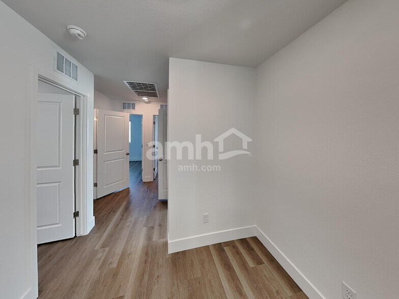 Building Photo - 5830 Fly Fisher St