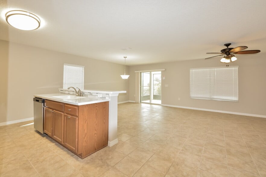 Building Photo - 1574 Brandywine Dr