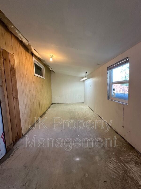 Building Photo - 3512 4th Ave N