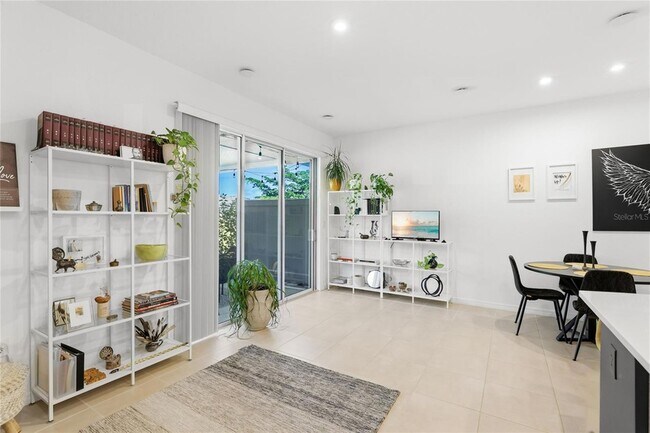 Building Photo - 8605 Lunar Skye St