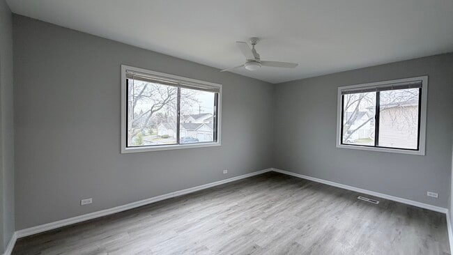 Building Photo - 721 Sunfish Point