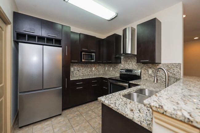 Building Photo - 8216 Casa Verde Rd