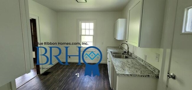 Building Photo - 4118 Holston Dr