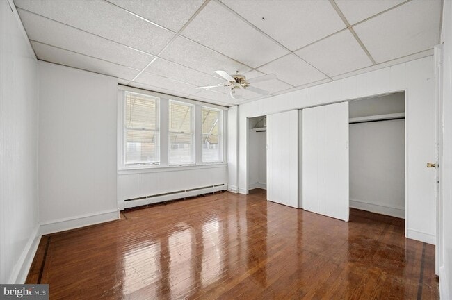 Building Photo - 5553 Matthews St