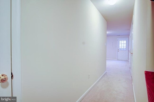 Building Photo - 6912 Kerrywood Cir