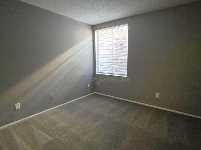 Building Photo - 2875 W Highland St