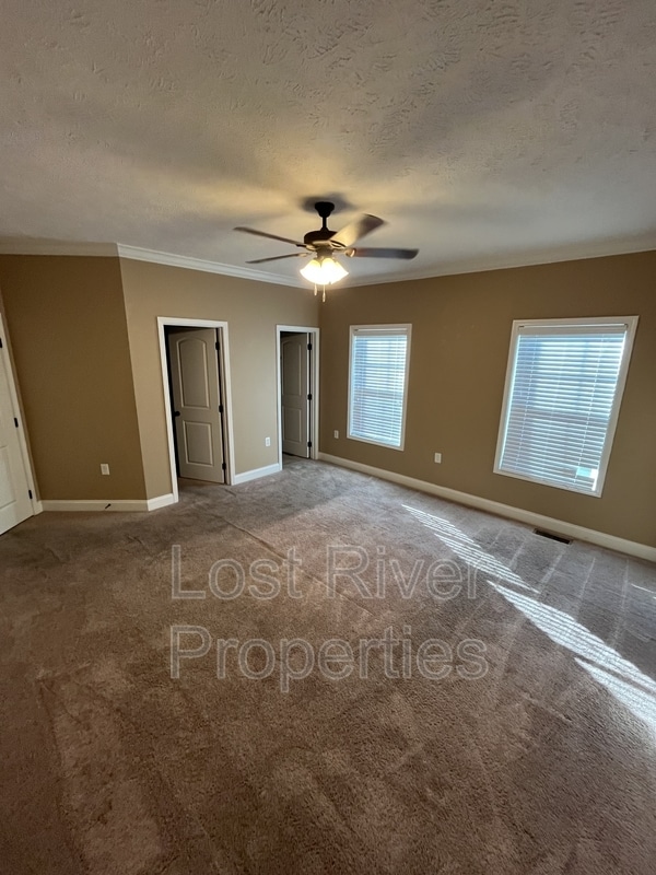 Building Photo - 259 Windover Ave