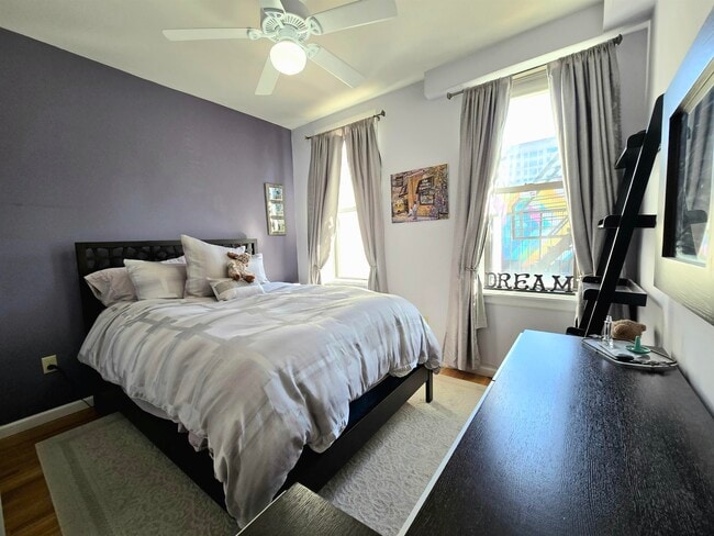 Building Photo - 123 Washington St