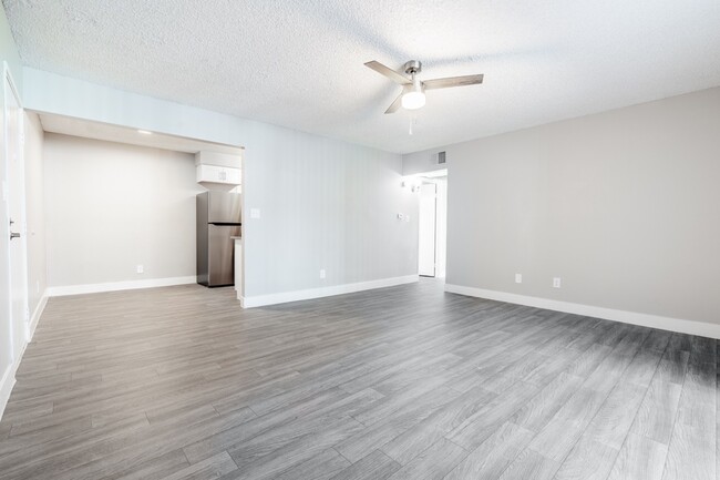 B1 Renovated - 2 Bed 1 Bath - Rise at The District