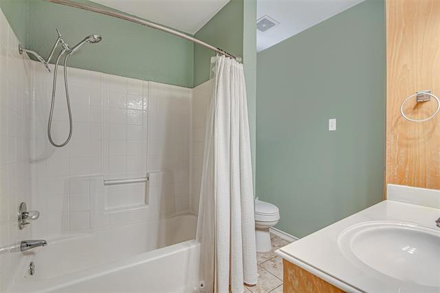 Building Photo - 1109 Shady Hill Ln