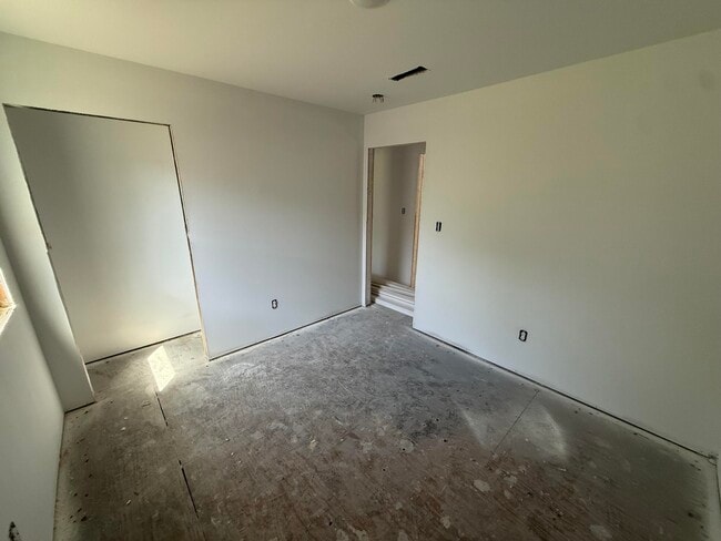 Building Photo - 1352 Canonero Dr