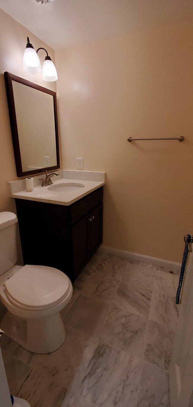 Building Photo - 5266 Leestone Ct