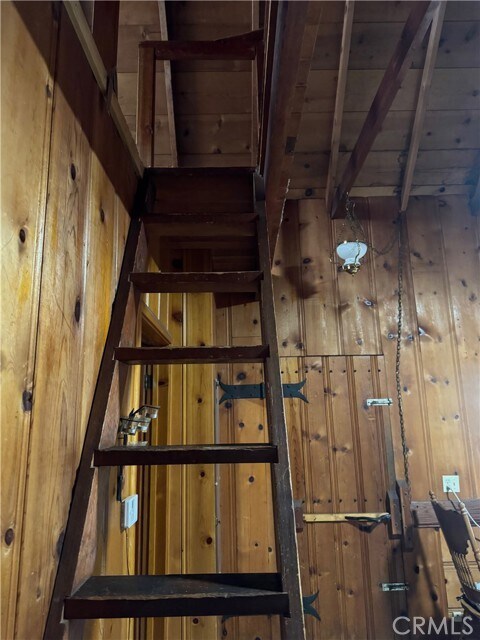 Building Photo - 1029 Coulter Pine Rd