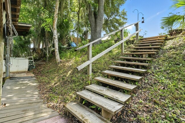 Building Photo - 163 Buchanan Cir