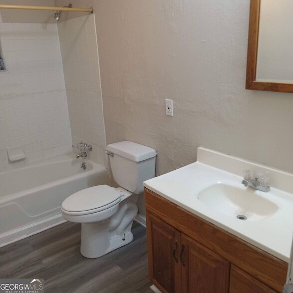 Building Photo - 2308 Boulevard Granada SW