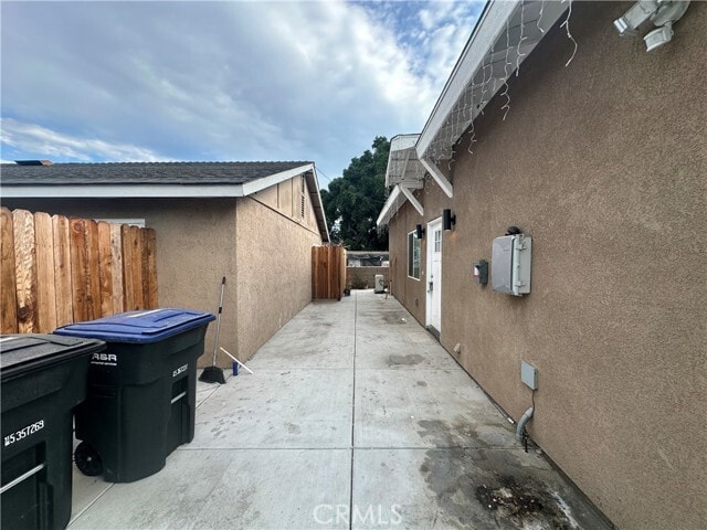 Building Photo - 10893 Date St