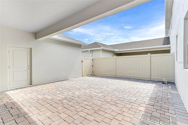 Building Photo - 1913 Fulfillment Dr