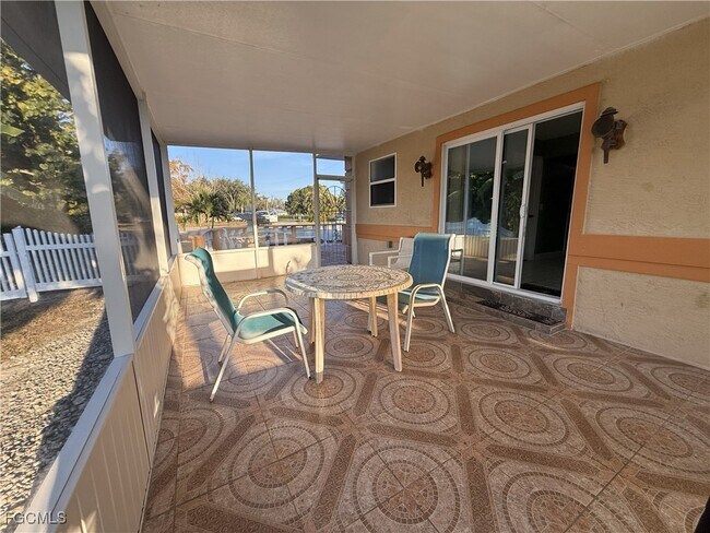 Building Photo - 14801 Randolph Ct