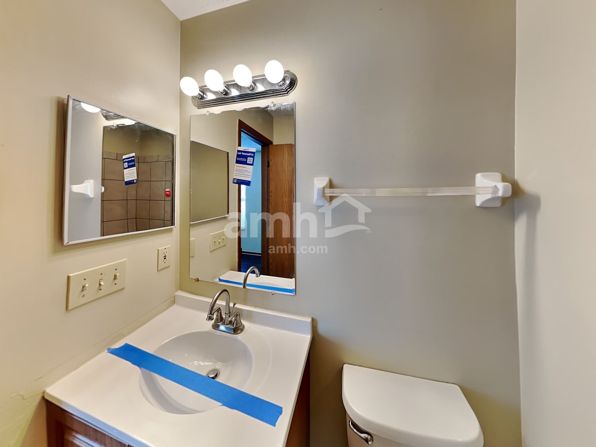 Building Photo - 6617 Winbarr Way