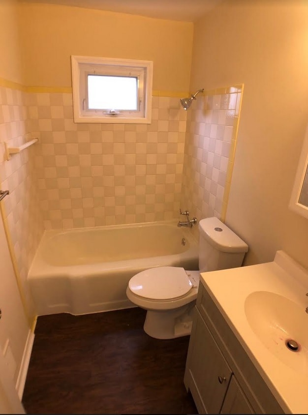 Building Photo - 349 Whittier Dr