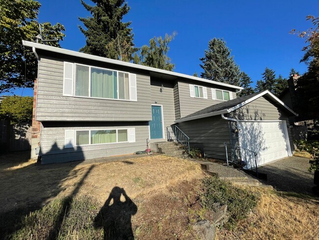 Building Photo - 505 74th St SW
