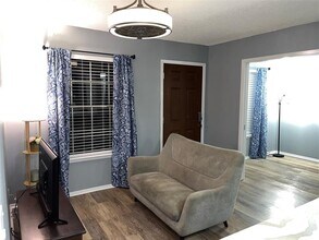 Building Photo - 7801 Shoal Creek Blvd