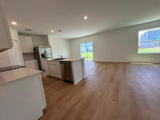 Building Photo - 6268 Botticella Blvd