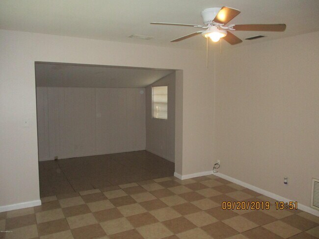 Building Photo - 7474 Centauri Rd