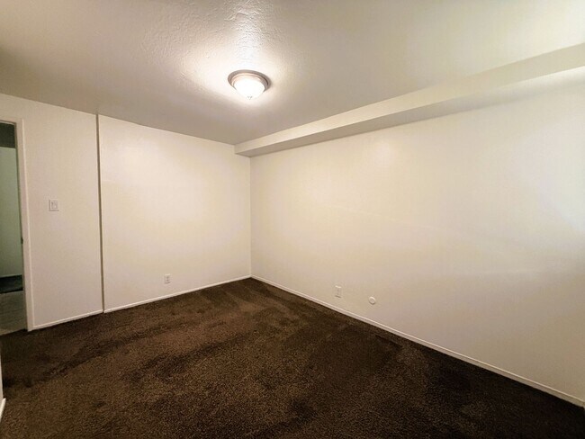 Building Photo - 1021–1025 Carolina St