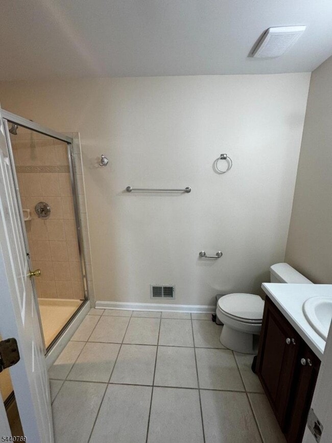 Building Photo - 533 Coventry Dr