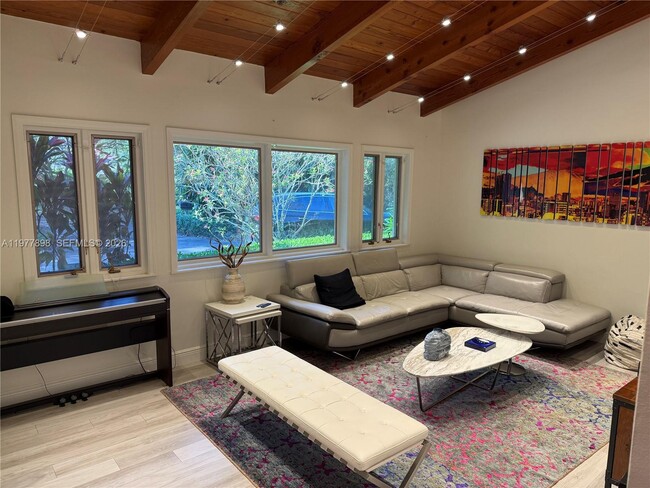 Building Photo - 6399 SW 100th St