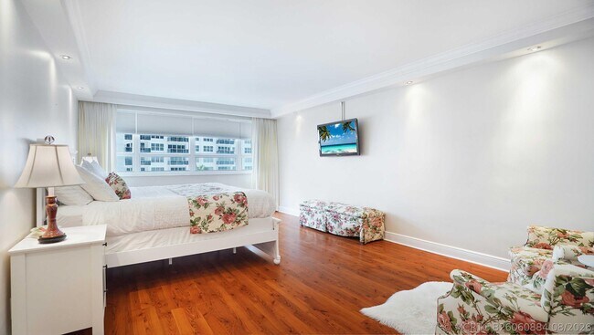 Building Photo - 3430 Galt Ocean Dr