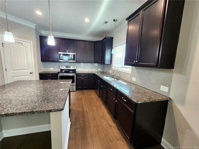 Building Photo - 3846 Standardbred Dr